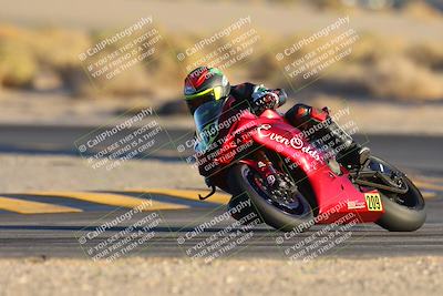 media/Nov-17-2024-CVMA (Sun) [[1fec520723]]/Race 17-Amateur Supersport Middleweight/